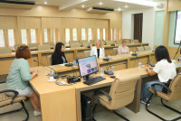 ผู้บริหารคณะศึกษาศาสตร์ มช. ให้การต้อนรับ Dr.Allison Witt, Director, Office of international Programs จาก College of Education, University of Illinois Urbana-Champaign (UIUC) ประเทศสหรัฐอเมริกา ในโอกาสนำนักศึกษาแลกเปลี่ยนระดับปริญญาตรี เข้าร่วมโครงการศึกษาดูงานตามกรอบความร่วมมือระหว่างสองสถาบัน 