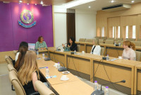 ผู้บริหารคณะศึกษาศาสตร์ มช. ให้การต้อนรับ Dr.Allison Witt, Director, Office of international Programs จาก College of Education, University of Illinois Urbana-Champaign (UIUC) ประเทศสหรัฐอเมริกา ในโอกาสนำนักศึกษาแลกเปลี่ยนระดับปริญญาตรี เข้าร่วมโครงการศึกษาดูงานตามกรอบความร่วมมือระหว่างสองสถาบัน 