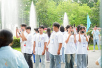 ผู้บริหารคณะศึกษาศาสตร์ มช. ร่วมให้การต้อนรับนักศึกษาใหม่มหาวิทยาลัยเชียงใหม่ รหัส 68 ที่เข้าร่วมกิจกรรมประเพณีรับน้องรถไฟ ปี 2568