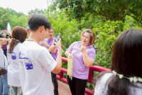 ผู้บริหารคณะศึกษาศาสตร์ มช. ร่วมให้การต้อนรับนักศึกษาใหม่มหาวิทยาลัยเชียงใหม่ รหัส 68 ที่เข้าร่วมกิจกรรมประเพณีรับน้องรถไฟ ปี 2568