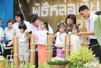 หล่อเทียนพรรษา ปี 68