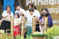 หล่อเทียนพรรษา ปี 68