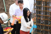 พิธียกเสาเอก เสาโท อาคารนวัตกรรม