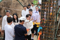 พิธียกเสาเอก เสาโท อาคารนวัตกรรม