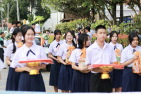 ถวายเทียนพรรษา 2568