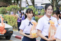 ถวายเทียนพรรษา 2568