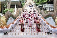 ถวายเทียนพรรษา 2568