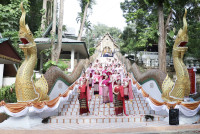 ถวายเทียนพรรษา 2568