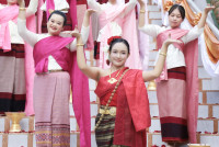 ถวายเทียนพรรษา 2568
