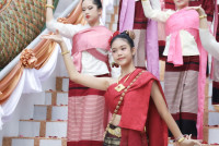 ถวายเทียนพรรษา 2568