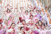 ถวายเทียนพรรษา 2568