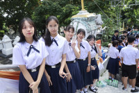 ถวายเทียนพรรษา 2568