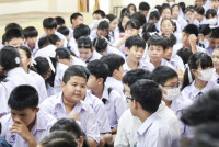 ถวายเทียนพรรษา 2568