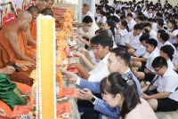 ถวายเทียนพรรษา 2568