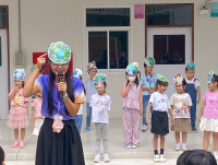 กิจกรรมหน้าเสาธง หัวข้อ Smart Go Green