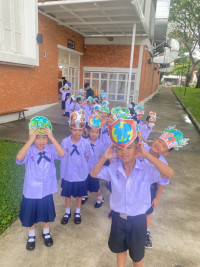กิจกรรมหน้าเสาธง หัวข้อ Smart Go Green