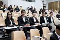 ถวายพานพุ่ม ร.4 คณะวิทย์ มช