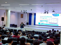 คณะศึกษาศาสตร์ มช. จัดกิจกรรมทีมวิชาการพบปะนักศึกษา แนะนำวิธีตรวจสอบ มชท.92 เพื่อให้สำเร็จการศึกษาตามโครงสร้างหลักสูตร