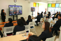 คณะศึกษาศาสตร์ มช. ให้การต้อนรับคณะครูโรงเรียนพะเยาพิทยาคมศึกษาดูงานพัฒนาการสอนด้วย AI