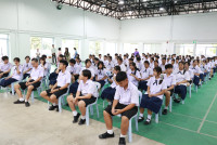 รับเกียรติบัตรเรียนดี ปีการศึกษา 2567
