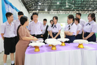 รับเกียรติบัตรเรียนดี ปีการศึกษา 2567