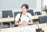 อาจารย์ซาโต้ มากิ (Sato Maki) และเหล่านักศึกษา จาก Tohoku Gakuin University ประเทศญี่ปุ่น ในโอกาสเข้ามาหารือ และเดินชมอาคารเรียนสำหรับกิจกรรม International Internship Program 2025