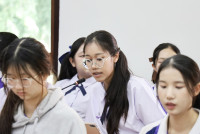 โรงเรียนเทศบาลเมืองแม่ฮ่องสอนดูงานสภานักเรียน