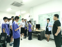 ดูงานหัวข้อเคมีนิวเคลียร์ 