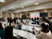 คณะศึกษาศาสตร์ มช. จัดโครงการฝึกอบรม { การพัฒนาทักษะภาษาอังกฤษด้วยเทคโนโลยี AI Coach } สำหรับบุคลากรทางการศึกษา