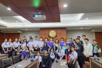 ผู้บริหารคณะศึกษาศาสตร์ มช. ให้การต้อนรับ อาจารย์และนักเรียน ม.5 จากโรงเรียนสาธิต มช. ในโอกาสเข้าเยี่ยมชมคณะฯ ในกิจกรรมลูกช้างทัวร์ ปีการศึกษา 2568