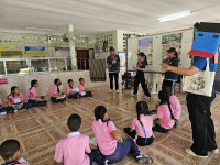 นศ. ชีววิทยา ศึกษาศาสตร์ มช. จัดค่ายวิทยาศาสตร์ ณ โรงเรียนวัดพญาชมภู