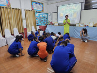 นักศึกษาชีววิทยา ศึกษาศาสตร์ มช. จัดค่ายวิทยาศาสตร์ ณ โรงเรียนบ้านป่าตาล