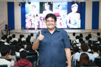 ศึกษาศาสตร์ มช. จัดกิจกรรม STRONG HEART STRONG START ดึง { กานต์-ชนนิกานต์ } สร้างพลังใจนักศึกษา