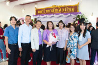 ผู้เกษียณอายุงาน/ราชการคณะศึกษาศาสตร์ มช. ร่วมพิธีมอบเกียรติบัตรและกล่าวแสดงมุทิตาจิต แก่ข้าราชการ พนักงานมหาวิทยาลัย ลูกจ้างประจำ และพนักงานส่วนงานที่เกษียณอายุราชการ ประจำปี 2568