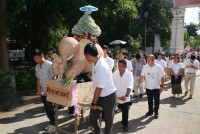 ผู้บริหาร นักศึกษา เจ้าหน้าที่คณะศึกษาศาสตร์ ครูและนักเรียน รร.สาธิตฯ มช. ร่วมพิธีทอดถวายผ้ากฐินมหาวิทยาลัยเชียงใหม่ ประจำปี 2568