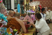 คณะศึกษาศาสตร์ มช. เป็นเจ้าภาพทอดกฐินสามัคคี เพื่อสมทบทุน สร้างพระวิหารและบูรณปฏิสังขรณ์ วัดป่าจำปาราว (ร้าง)