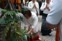 คณะศึกษาศาสตร์ มช. เป็นเจ้าภาพทอดกฐินสามัคคี เพื่อสมทบทุน สร้างพระวิหารและบูรณปฏิสังขรณ์ วัดป่าจำปาราว (ร้าง)