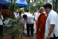 คณะศึกษาศาสตร์ มช. เป็นเจ้าภาพทอดกฐินสามัคคี เพื่อสมทบทุน สร้างพระวิหารและบูรณปฏิสังขรณ์ วัดป่าจำปาราว (ร้าง)