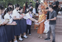 พิธีทำบุญตักบาตรเพื่อถวายเป็นพระราชกุศล สมเด็จพระนางเจ้าสิริกิติ์ 