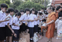 พิธีทำบุญตักบาตรเพื่อถวายเป็นพระราชกุศล สมเด็จพระนางเจ้าสิริกิติ์ 