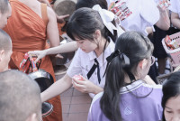 พิธีทำบุญตักบาตรเพื่อถวายเป็นพระราชกุศล สมเด็จพระนางเจ้าสิริกิติ์ 