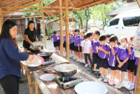 พลเมืองไทยบนวิถีโลก ณ โฮงเฮียนสืบสานภูมิปัญญาล้านนา