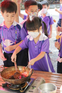 พลเมืองไทยบนวิถีโลก ณ โฮงเฮียนสืบสานภูมิปัญญาล้านนา