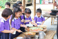 พลเมืองไทยบนวิถีโลก ณ โฮงเฮียนสืบสานภูมิปัญญาล้านนา