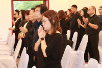 คณะศึกษาศาสตร์ มช. ร่วมพิธีทำบุญตักบาตรพระสงฆ์ ในวาระสัตตมวาร (7 วัน) อุทิศถวายพระราชกุศลแด่สมเด็จพระนางเจ้าสิริกิติ์ พระบรมราชินีนาถ พระบรมราชชนนีพันปีหลวง ณ ศาลาธรรม