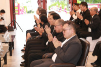 คณะศึกษาศาสตร์ มช. ร่วมพิธีทำบุญตักบาตรพระสงฆ์ ในวาระสัตตมวาร (7 วัน) อุทิศถวายพระราชกุศลแด่สมเด็จพระนางเจ้าสิริกิติ์ พระบรมราชินีนาถ พระบรมราชชนนีพันปีหลวง ณ ศาลาธรรม