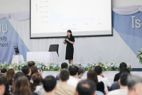 การประชุมผู้ปกครองและรับผลการเรียน ภาคเรียนที่ 1 ปีการศึกษา 2568