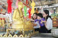 กราบไหว้อนุสาวรีย์ครูบาศรีวิชัย อ.2/2568