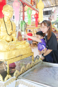 กราบไหว้อนุสาวรีย์ครูบาศรีวิชัย อ.2/2568