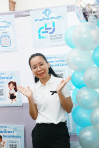 คณะศึกษาศาสตร์ มช. ร่วมจัดนิทรรศการแนะแนวการศึกษา ในนิทรรศการตลาดนัดหลักสูตรอุดมศึกษา ครั้งที่ 27